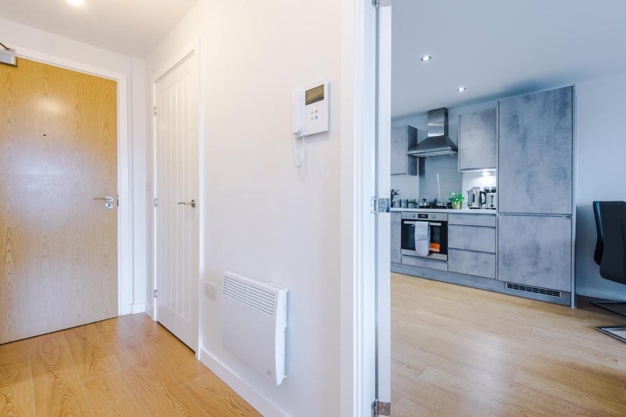 ✰Onpoint - Modern 2 Bed Apartment Close To Centre✰ Leeds  Bagian luar foto