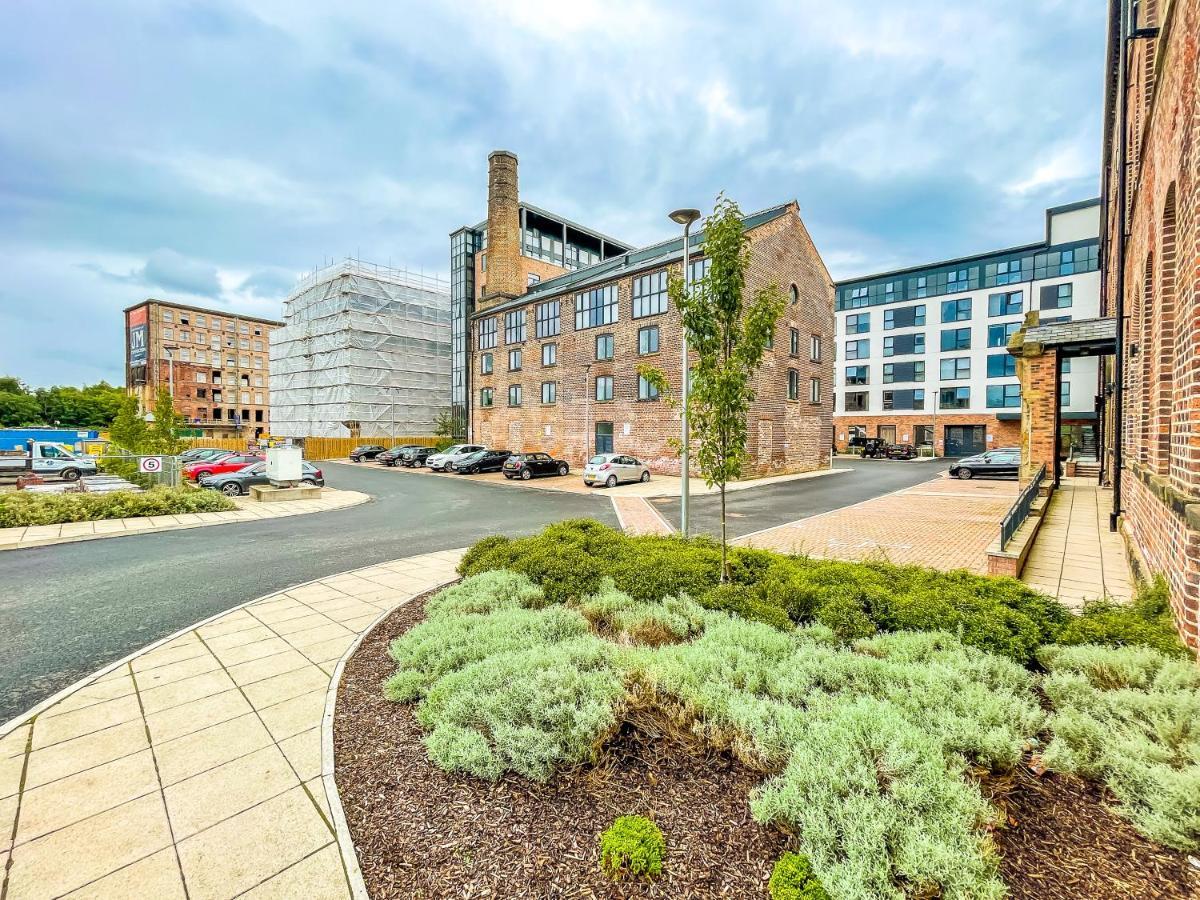 ✰Onpoint - Modern 2 Bed Apartment Close To Centre✰ Leeds  Bagian luar foto